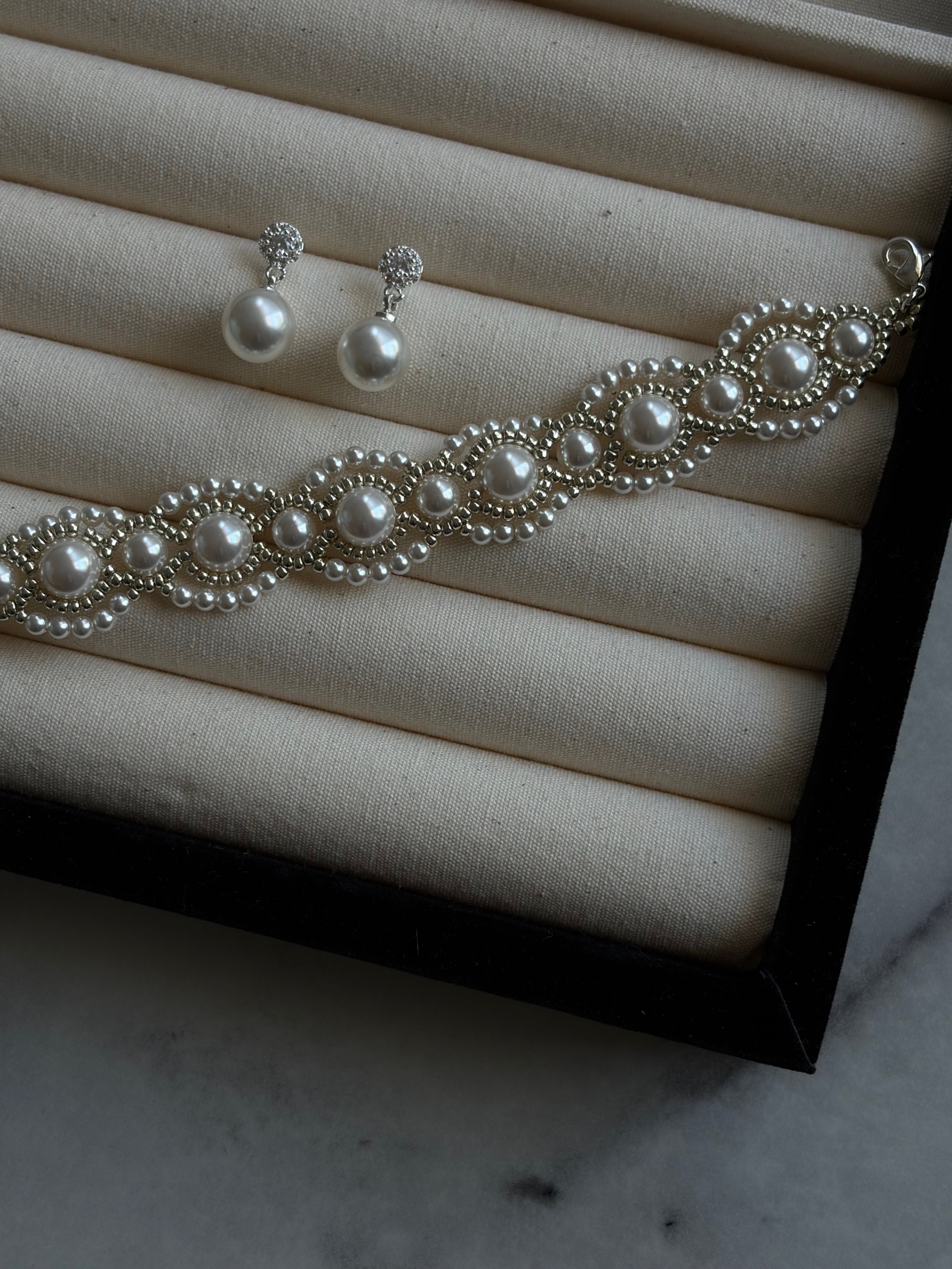 Eloise Pearl Beaded Bracelet