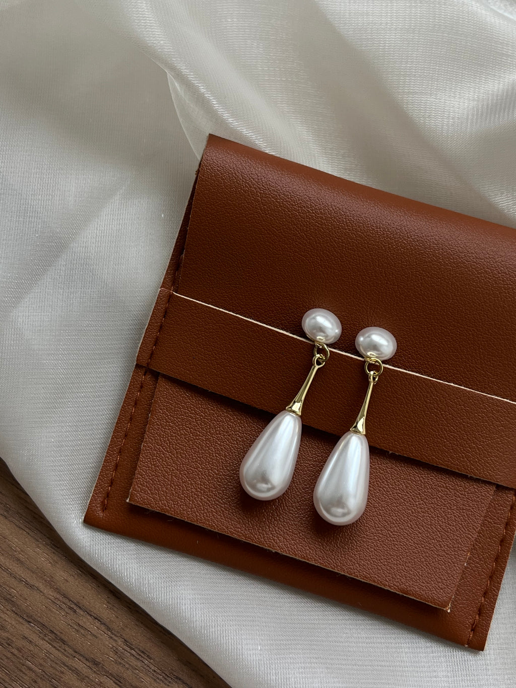 Retro French Pearl Drop Earrings